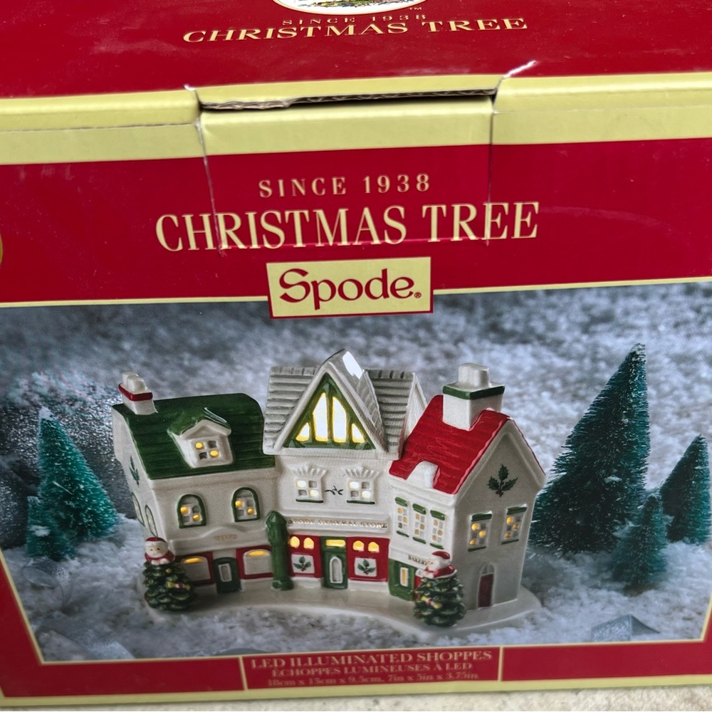 Spode Christmas Tree Village Shops